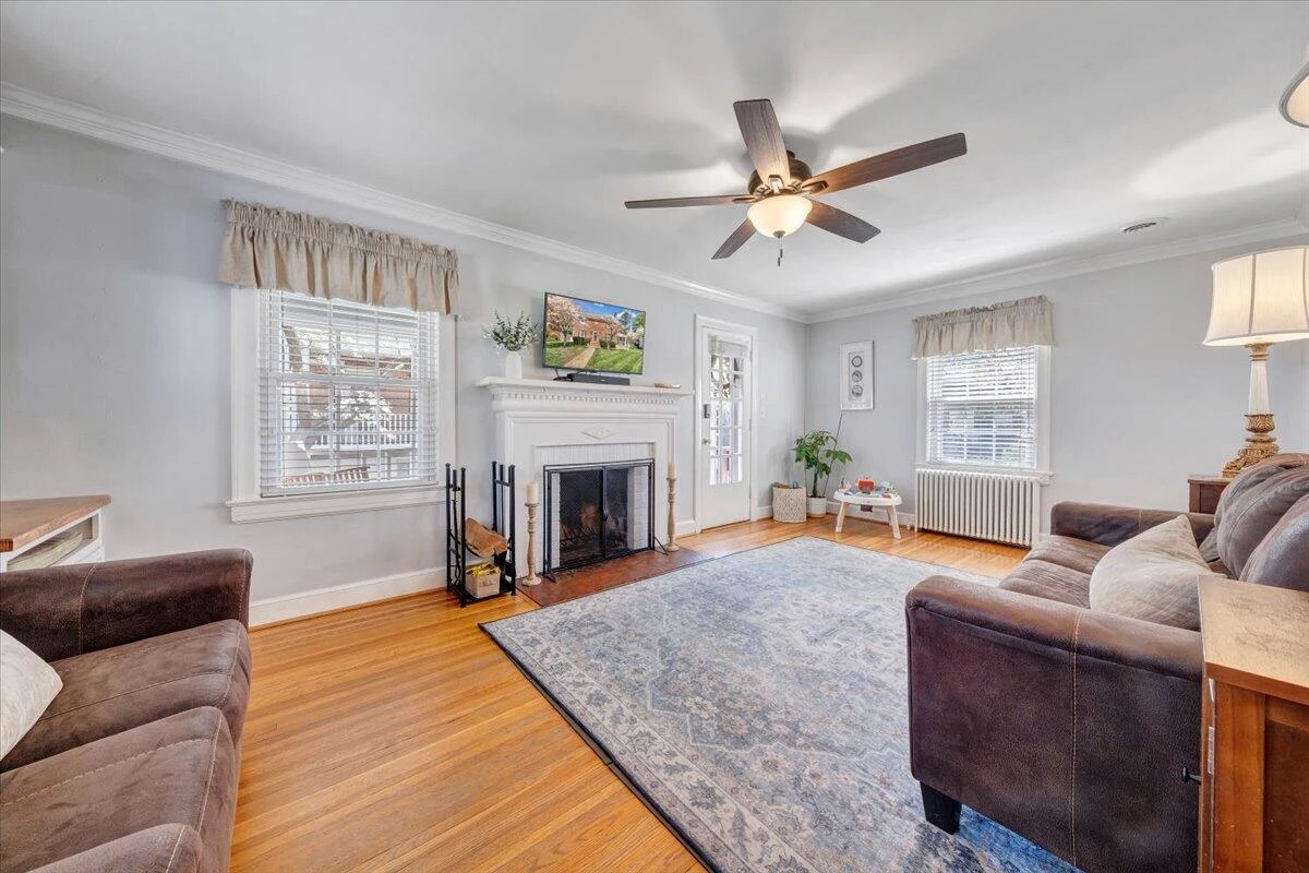 2307 Fairway DR - Photo 13