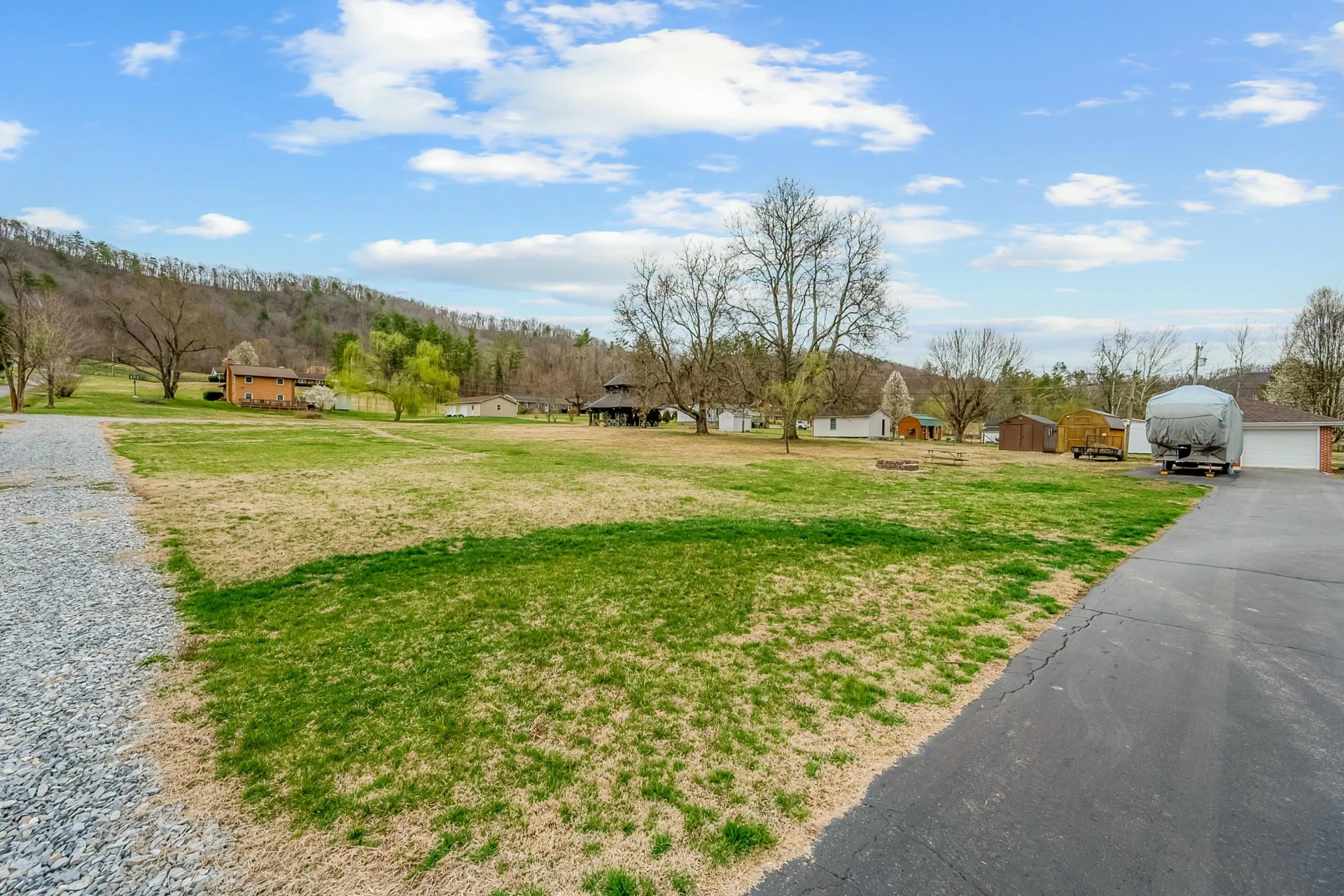 3643 Gazebo DR - Photo 95