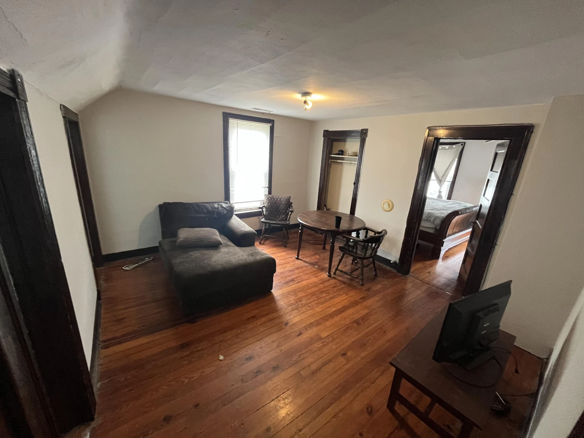728 Bullitt AVE - Photo 12