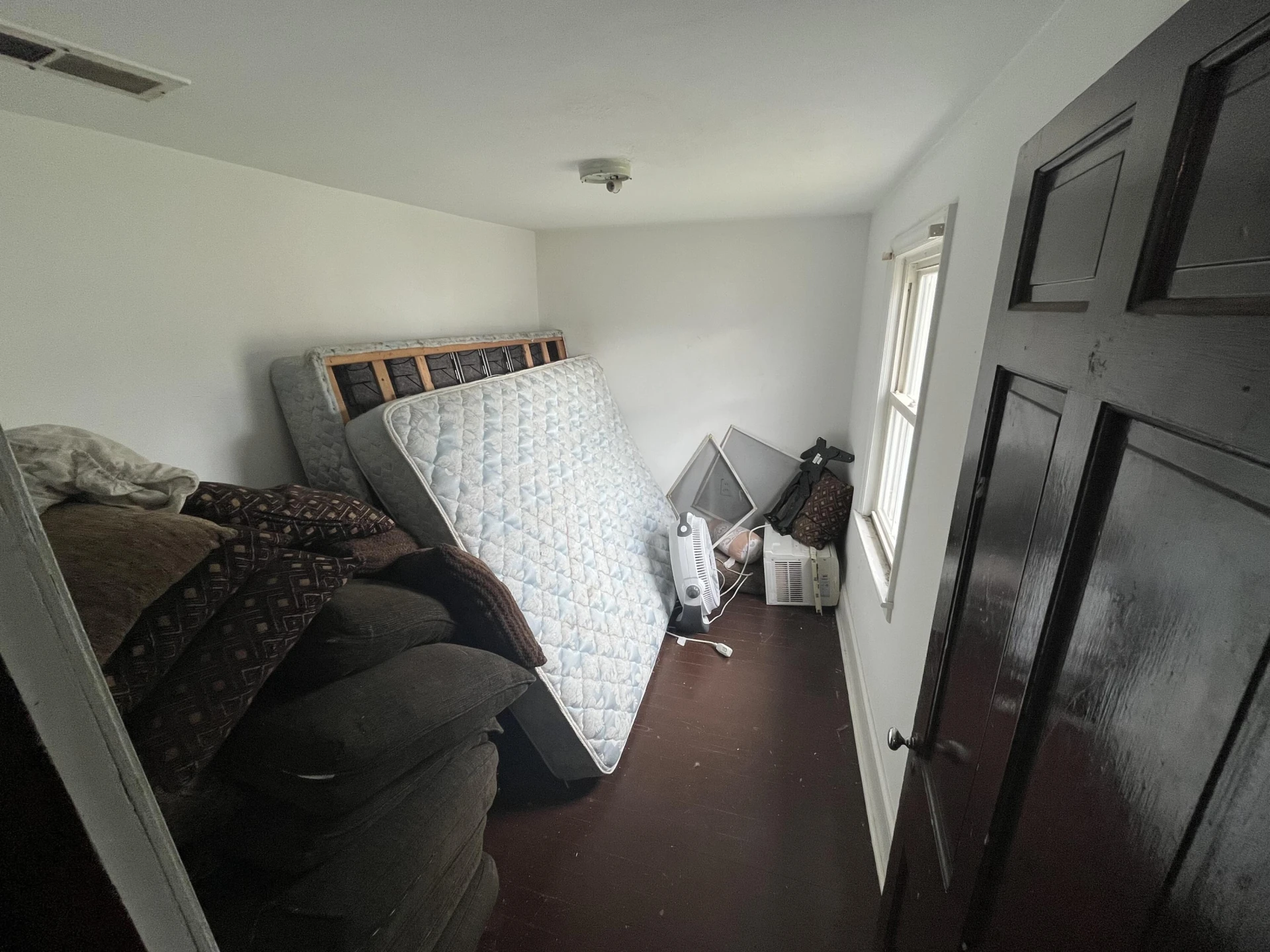 728 Bullitt AVE - Photo 14