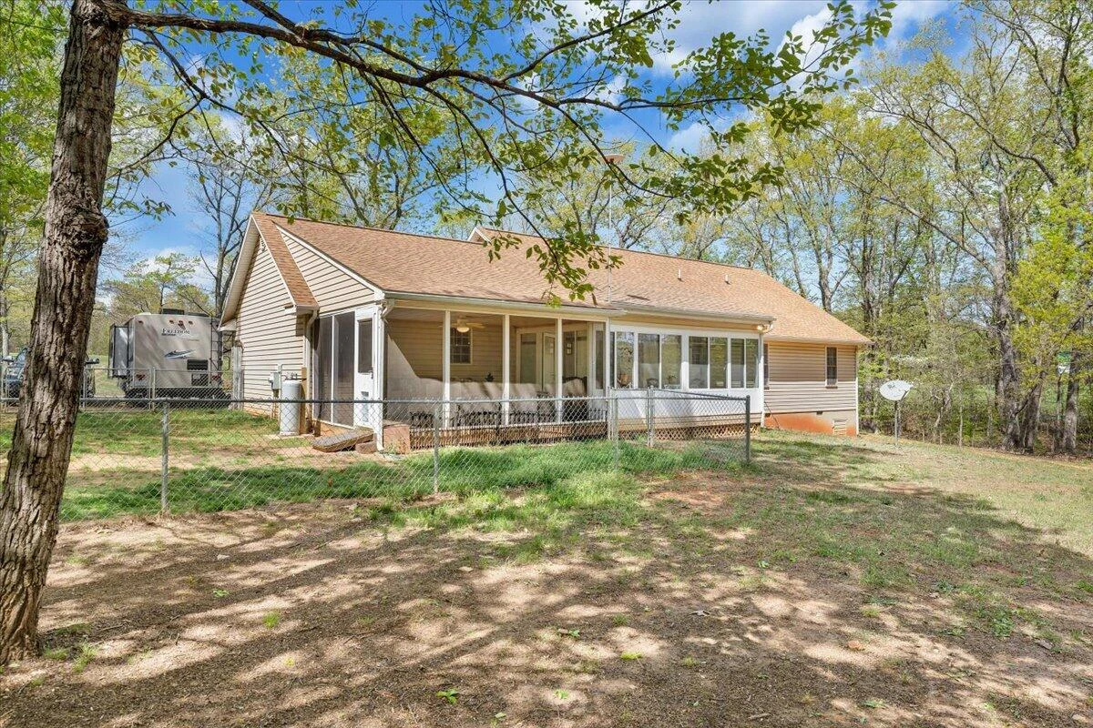 4714 Stewartsville RD - Photo 33