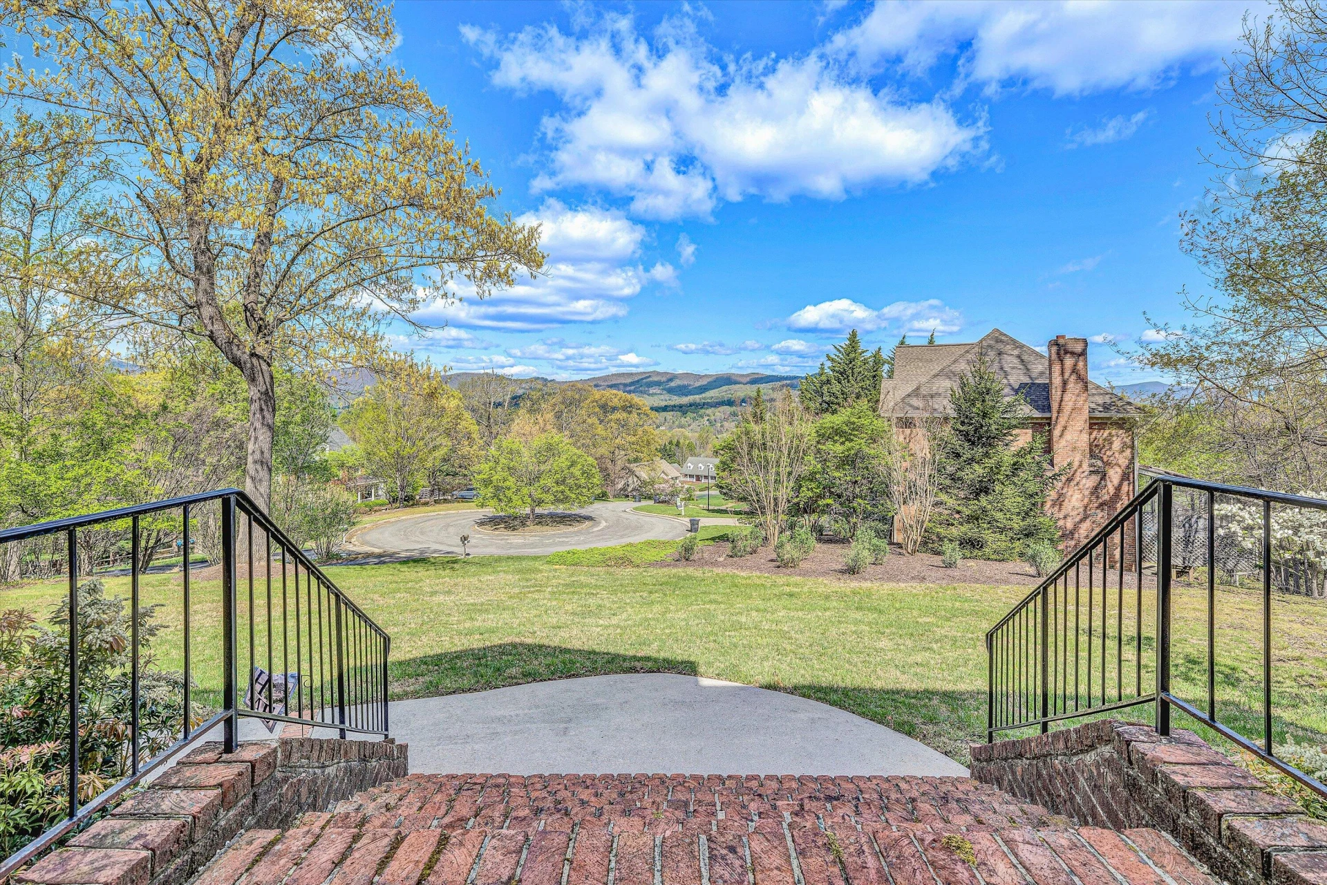 6671 Mallard Lake CT - Photo 4