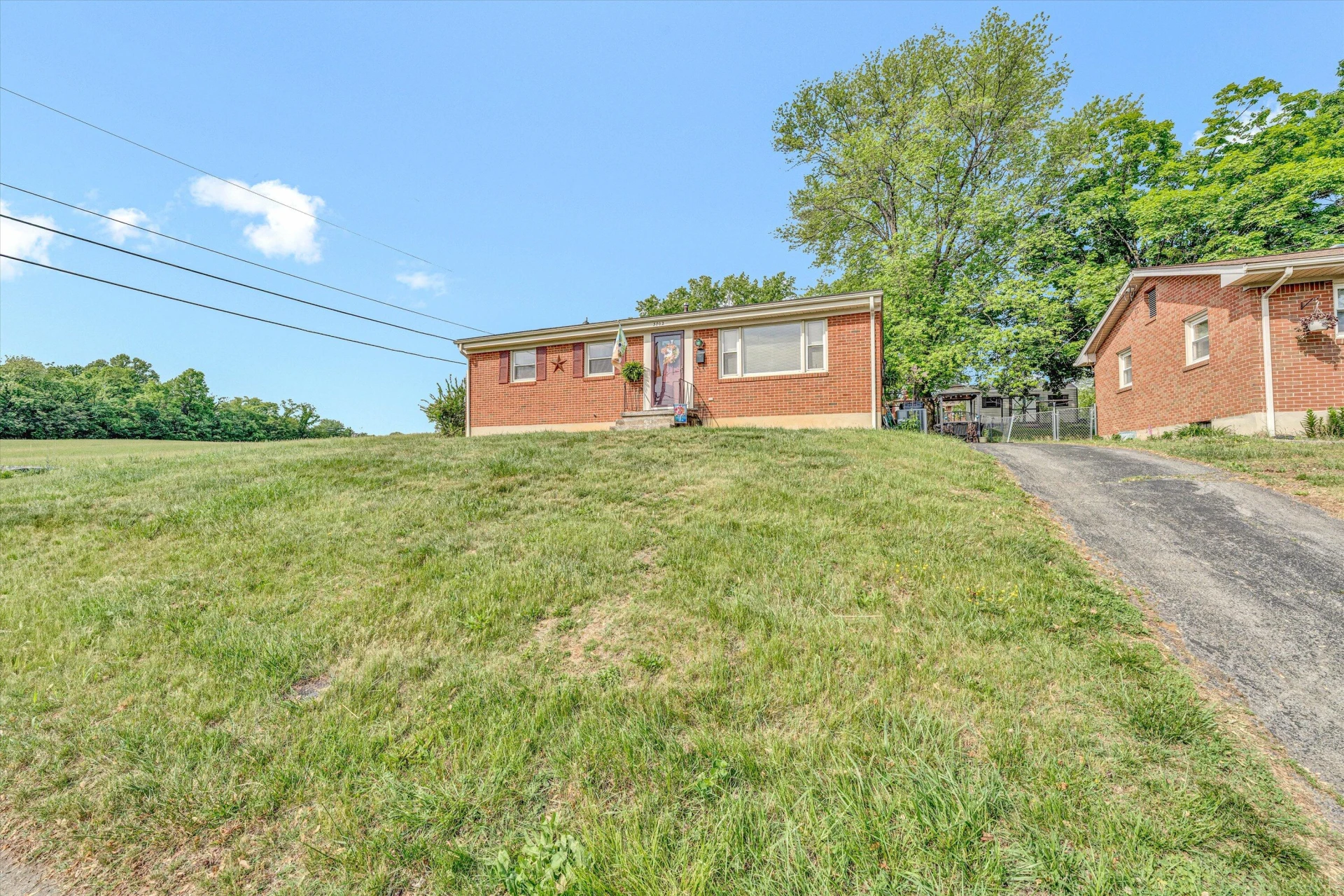 5702 Sierra DR - Photo 24