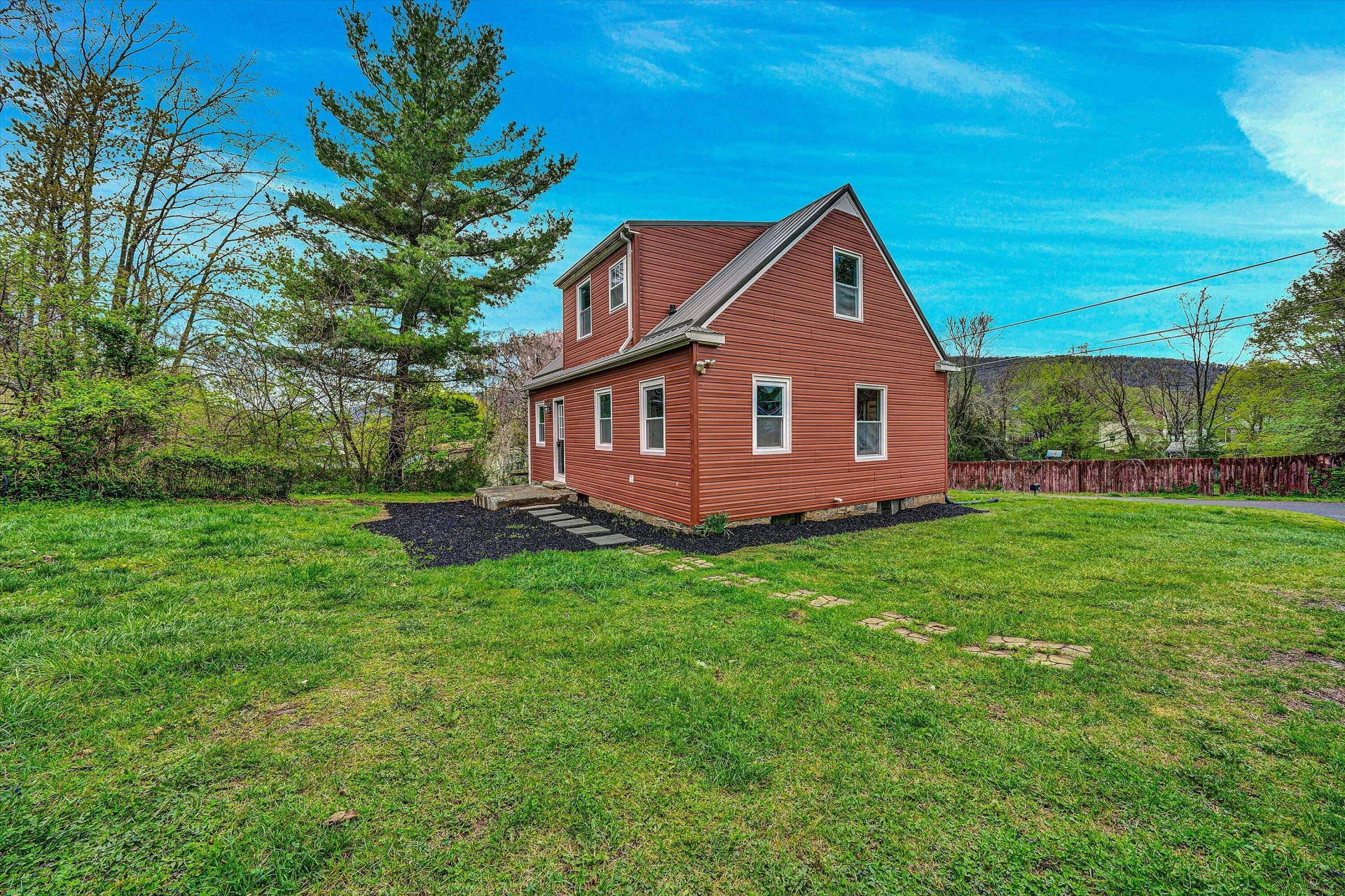 904 Westview ST - Photo 28