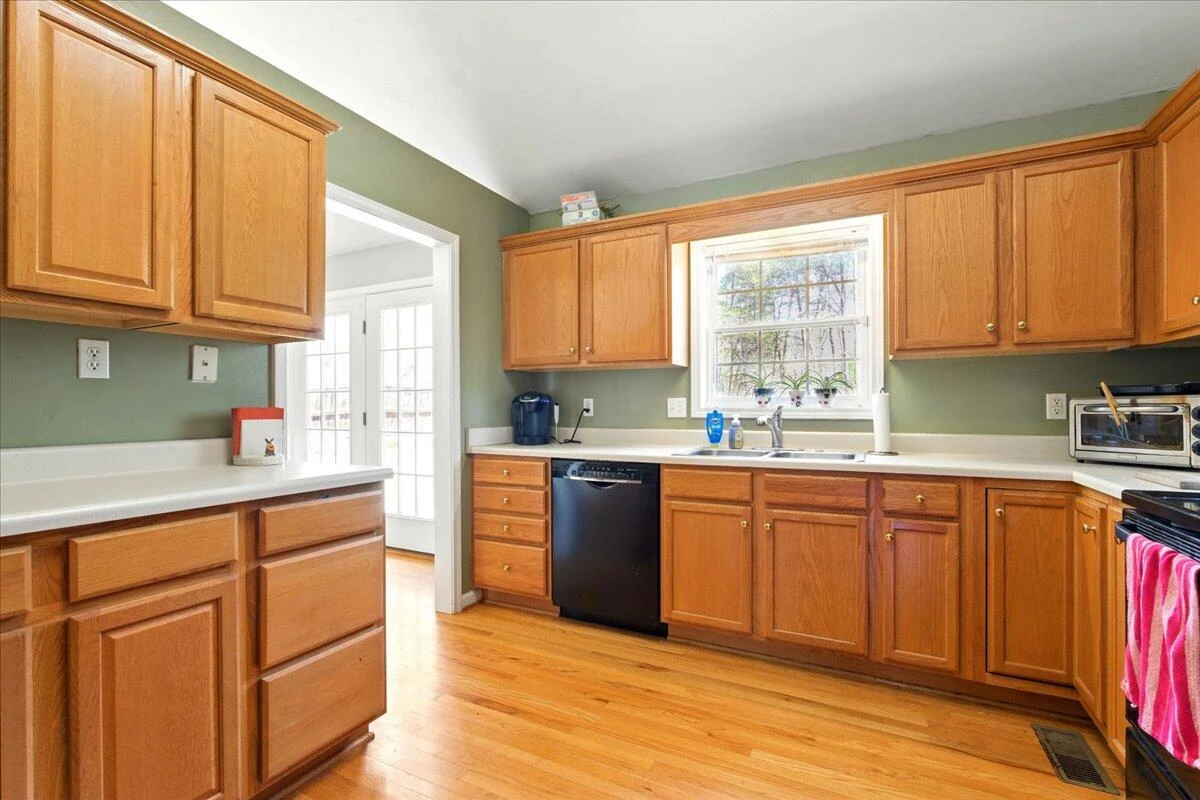 1027 Alison LN - Photo 13