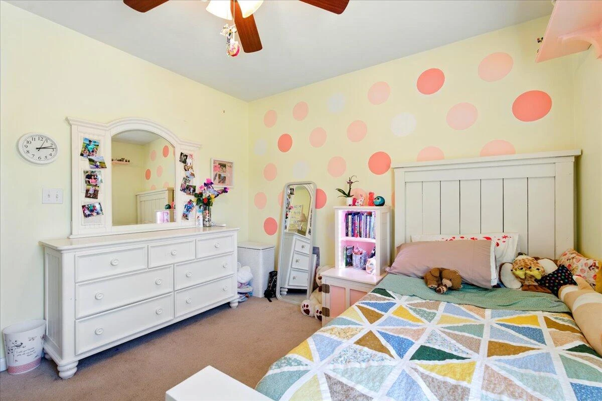 1027 Alison LN - Photo 19