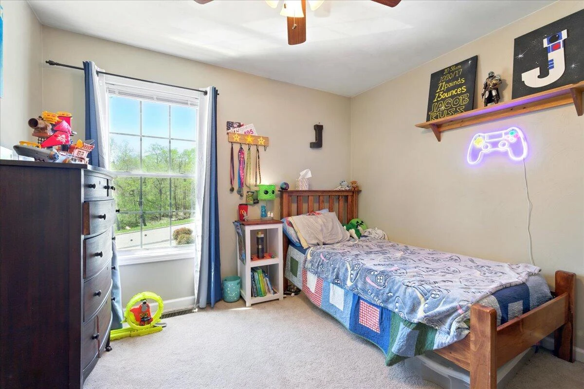 1027 Alison LN - Photo 20
