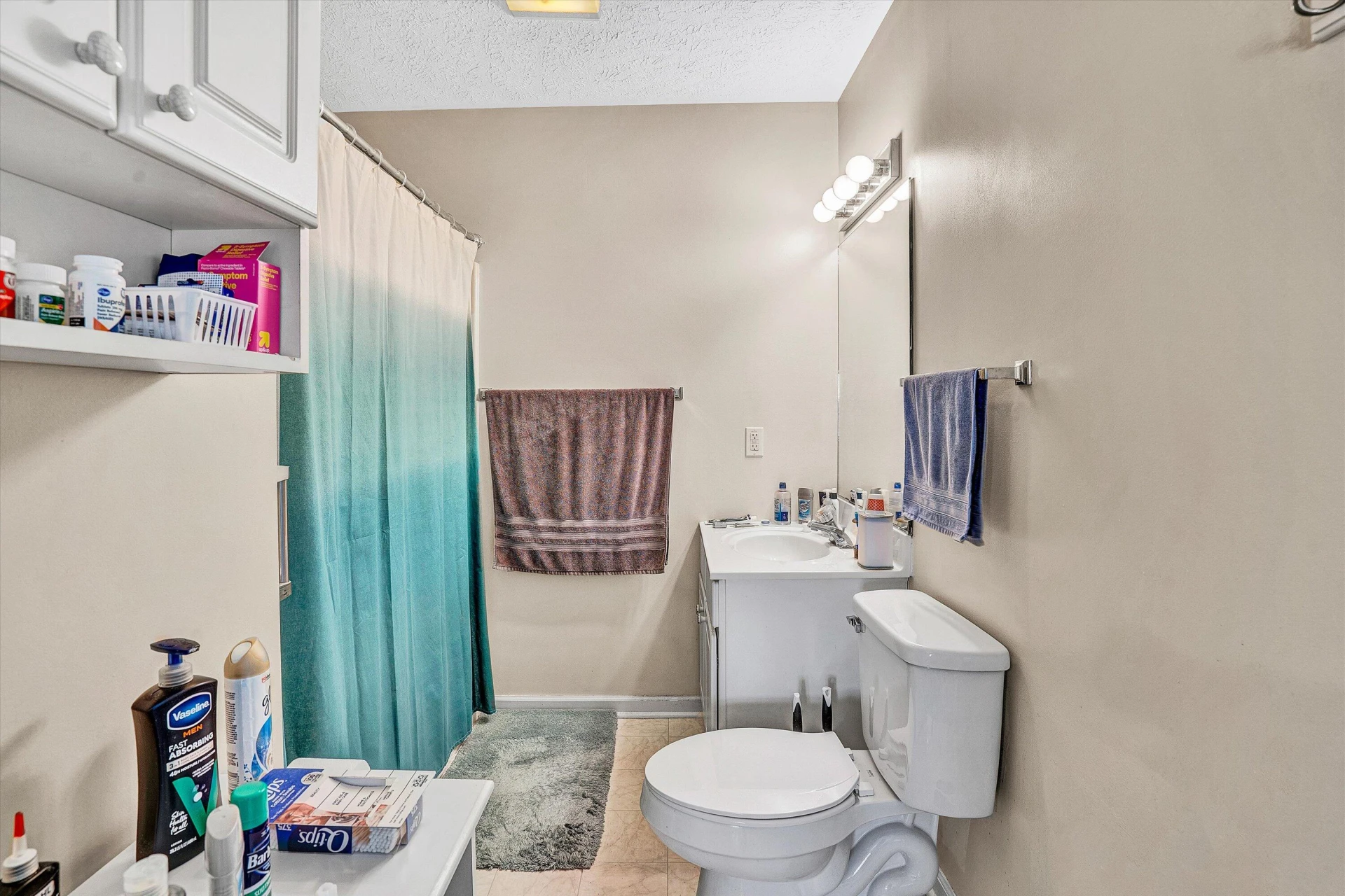 140 Jennifer ST - Photo 18
