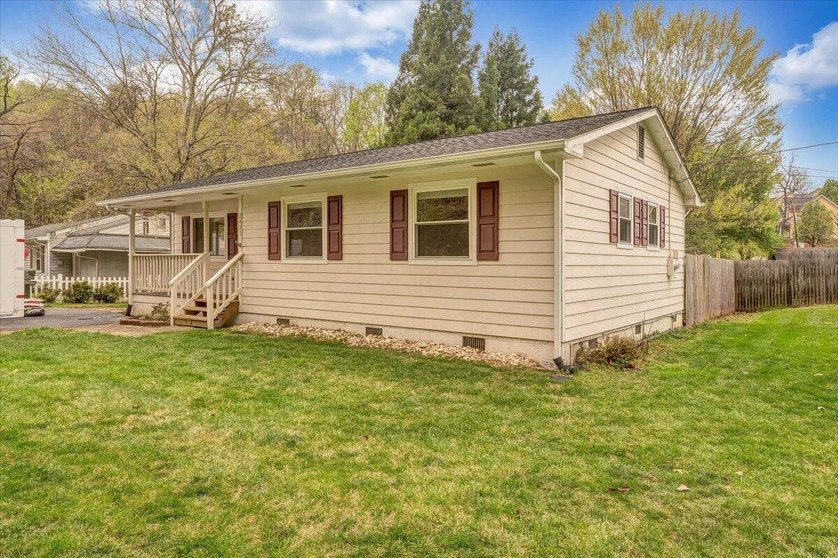 2421 Franklin ST - Photo 30