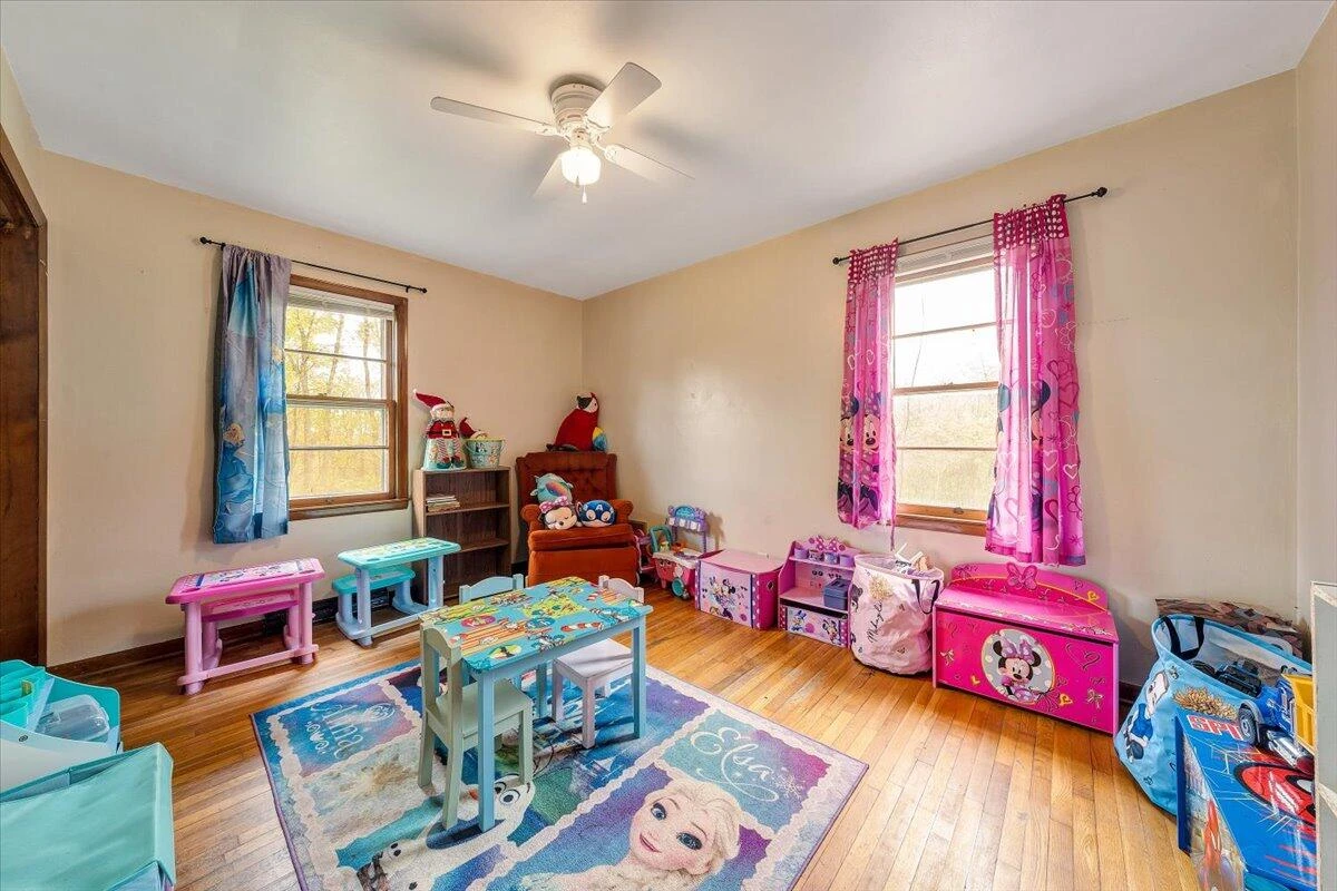 171 Bowles DR - Photo 18