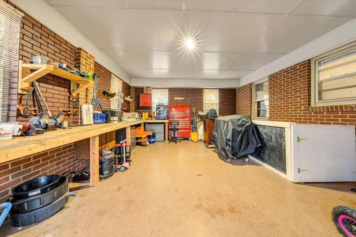 171 Bowles DR - Photo 22