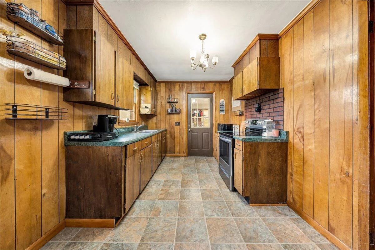 171 Bowles DR - Photo 8