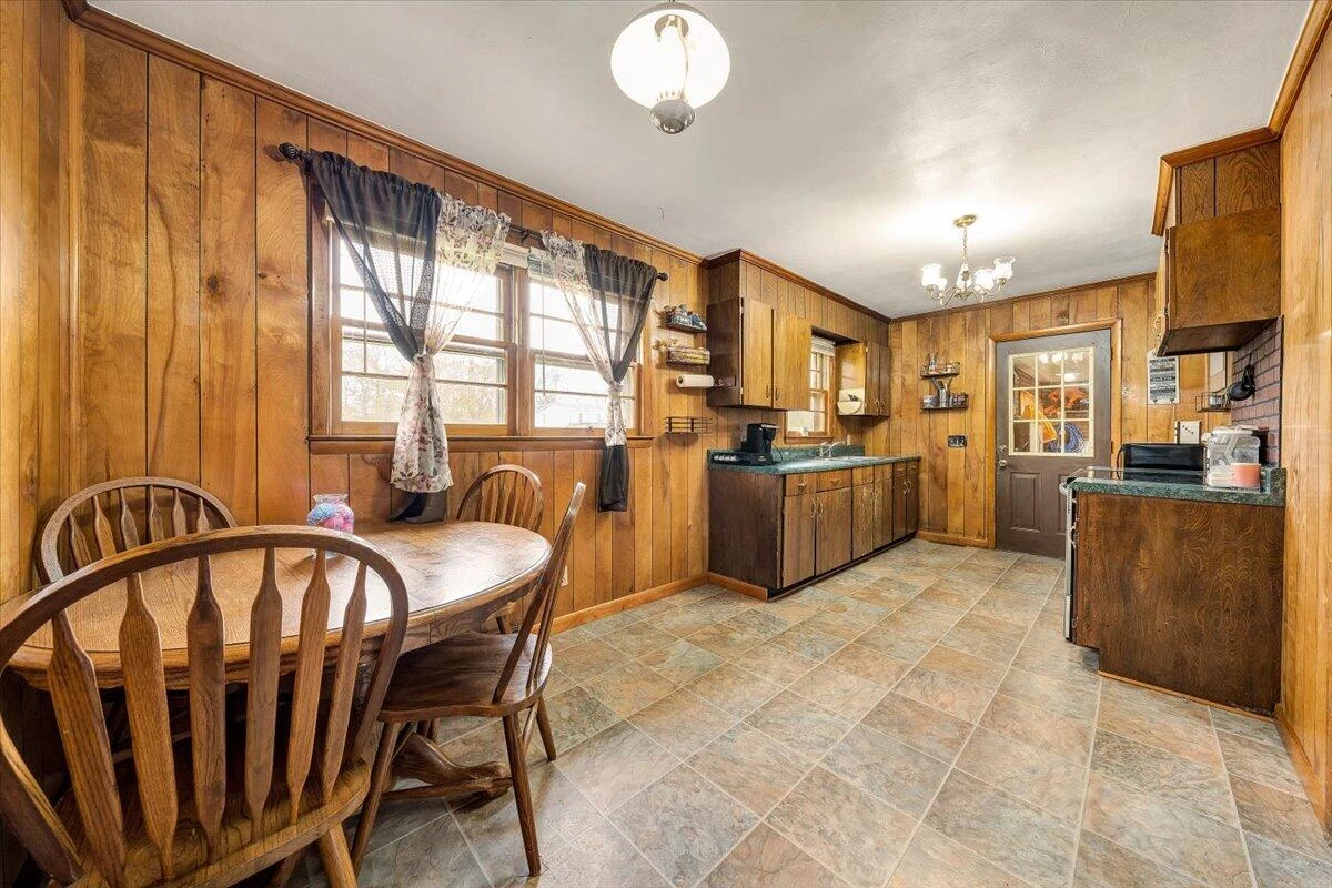 171 Bowles DR - Photo 10