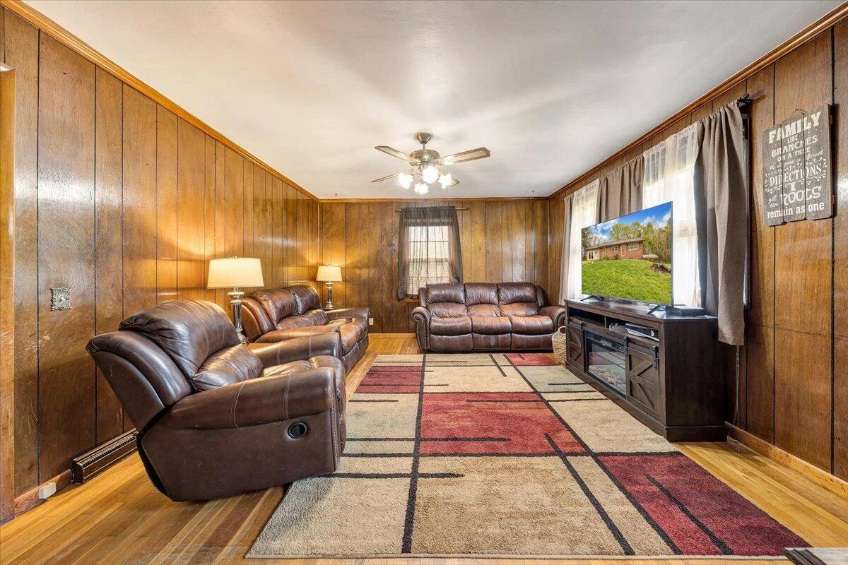171 Bowles DR - Photo 12