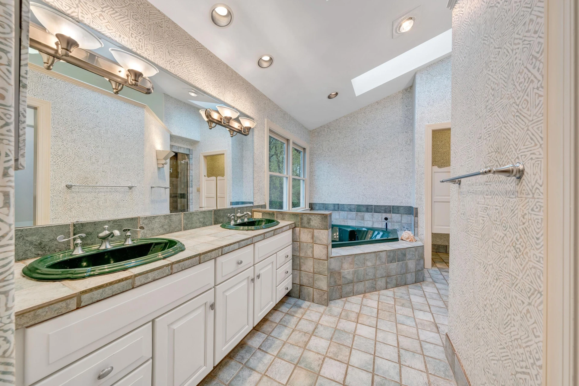 3649 Peakwood DR - Photo 40