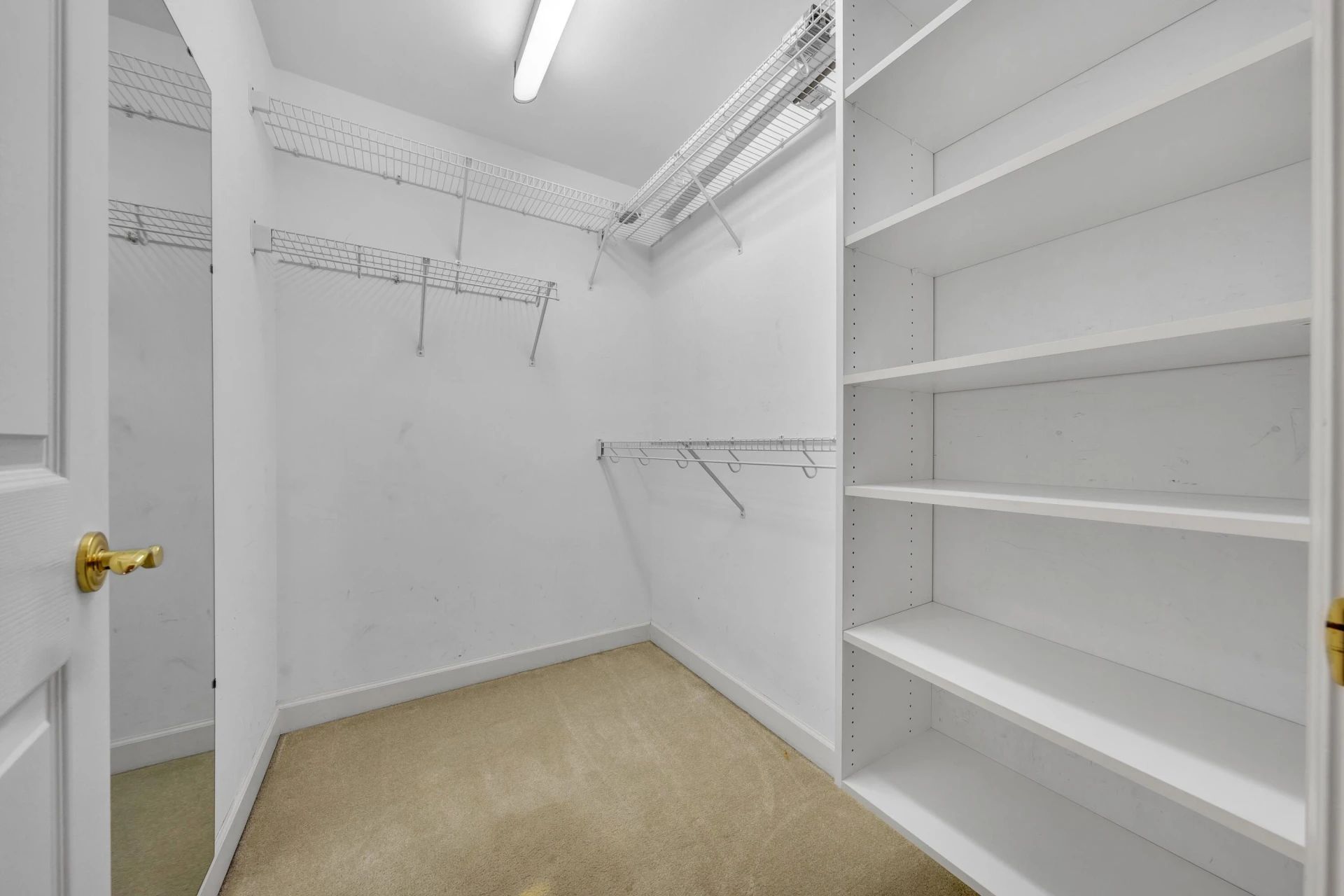 3649 Peakwood DR - Photo 45
