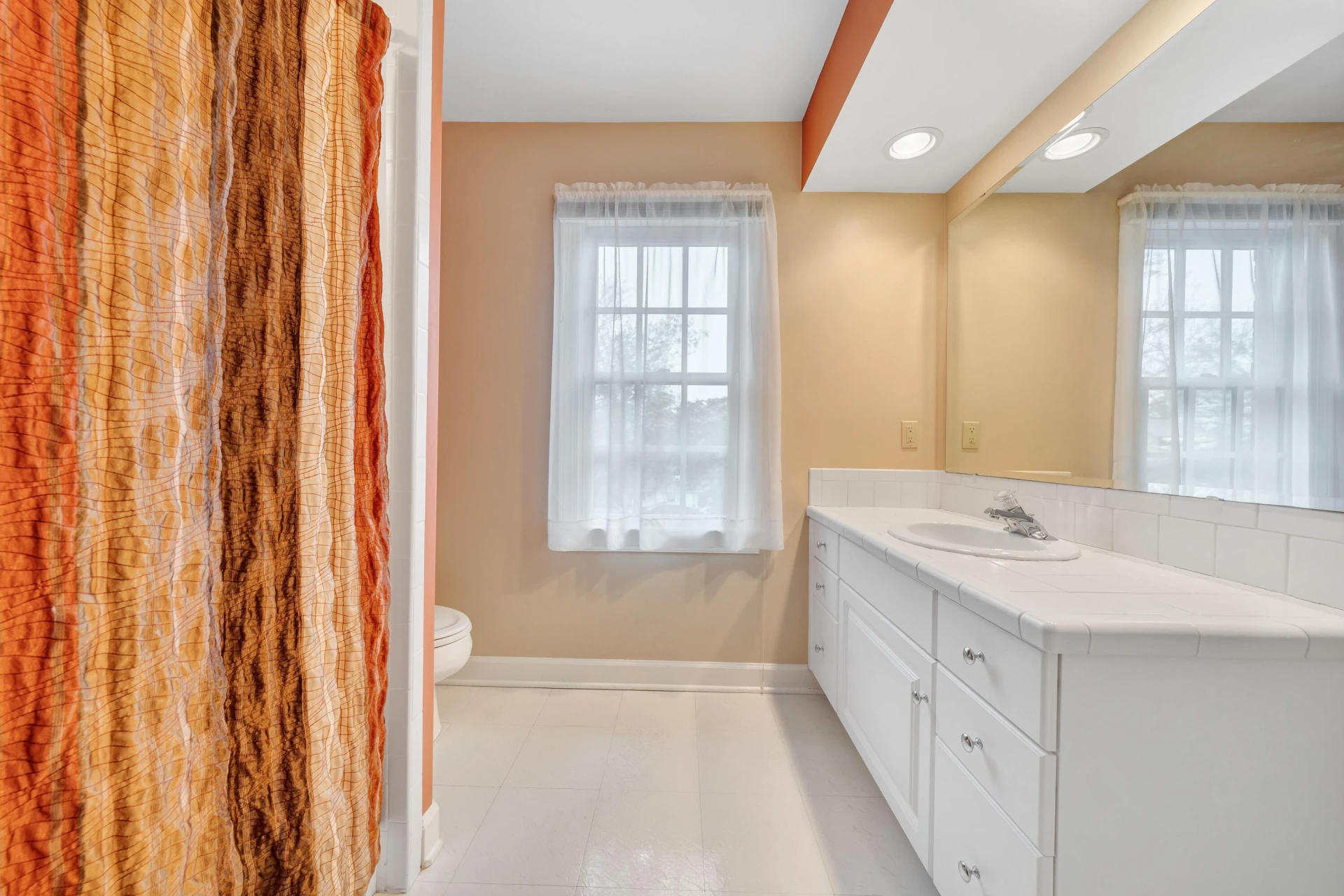 3649 Peakwood DR - Photo 46