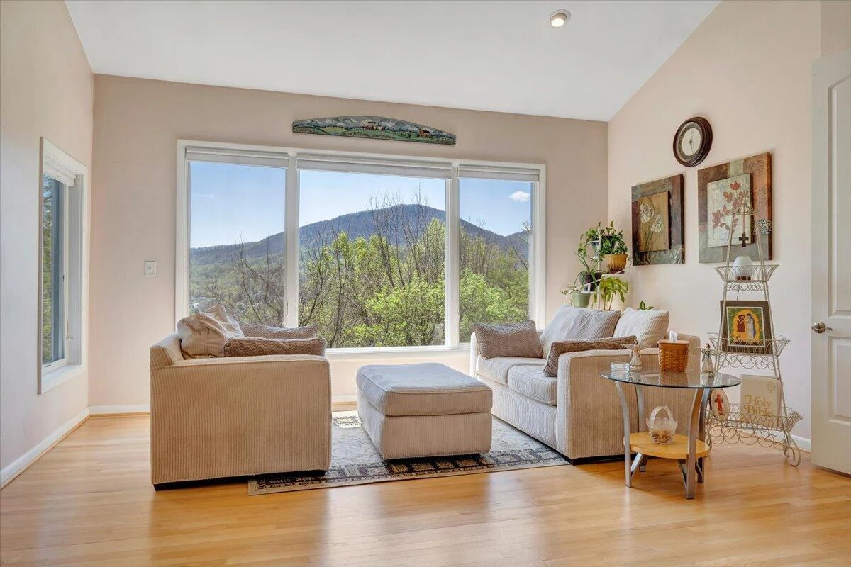 5936 Saddleridge RD - Photo 17