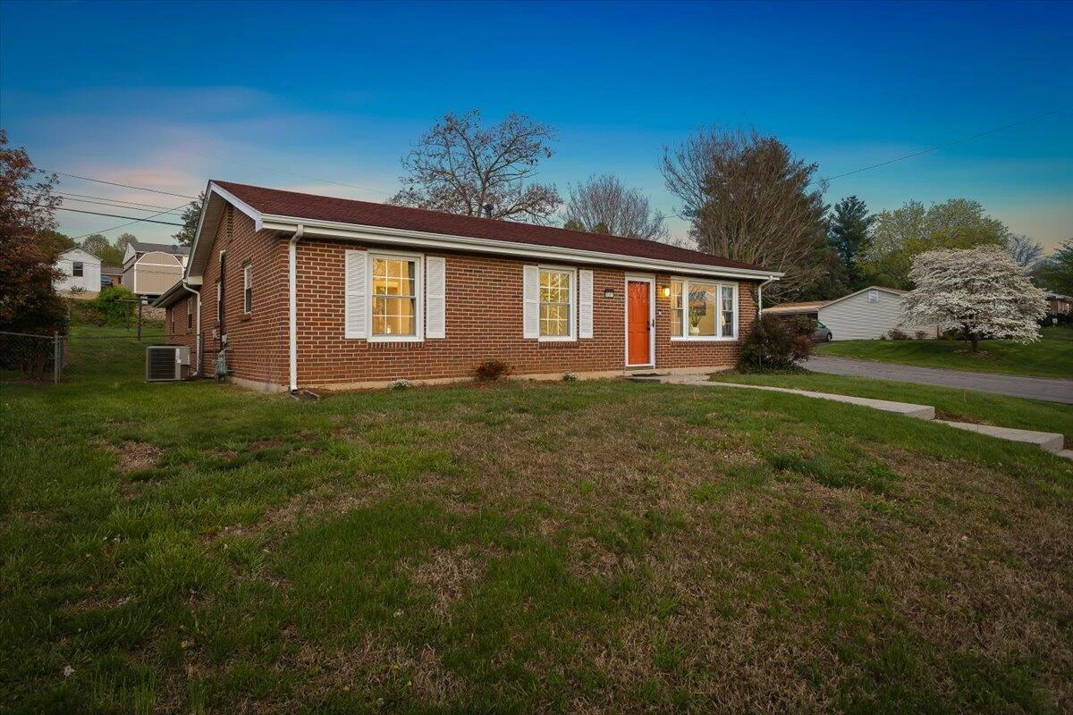 5501 Daytona RD - Photo 2