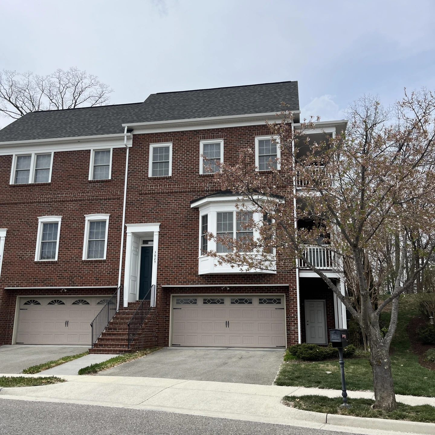 3825 Colonial Green Circle - Photo 2