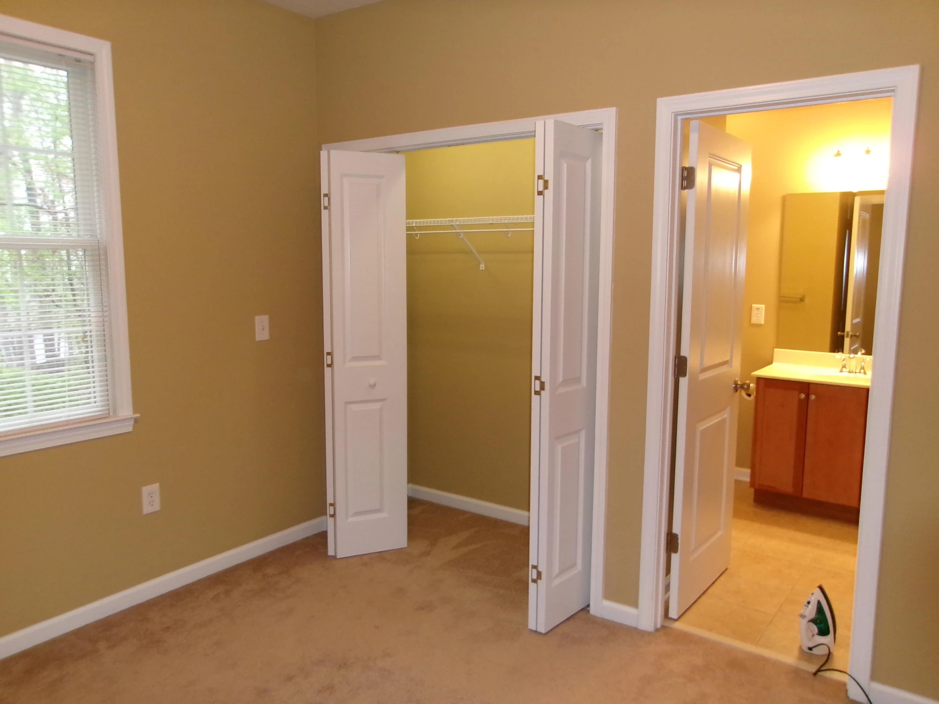 3825 Colonial Green Circle - Photo 31