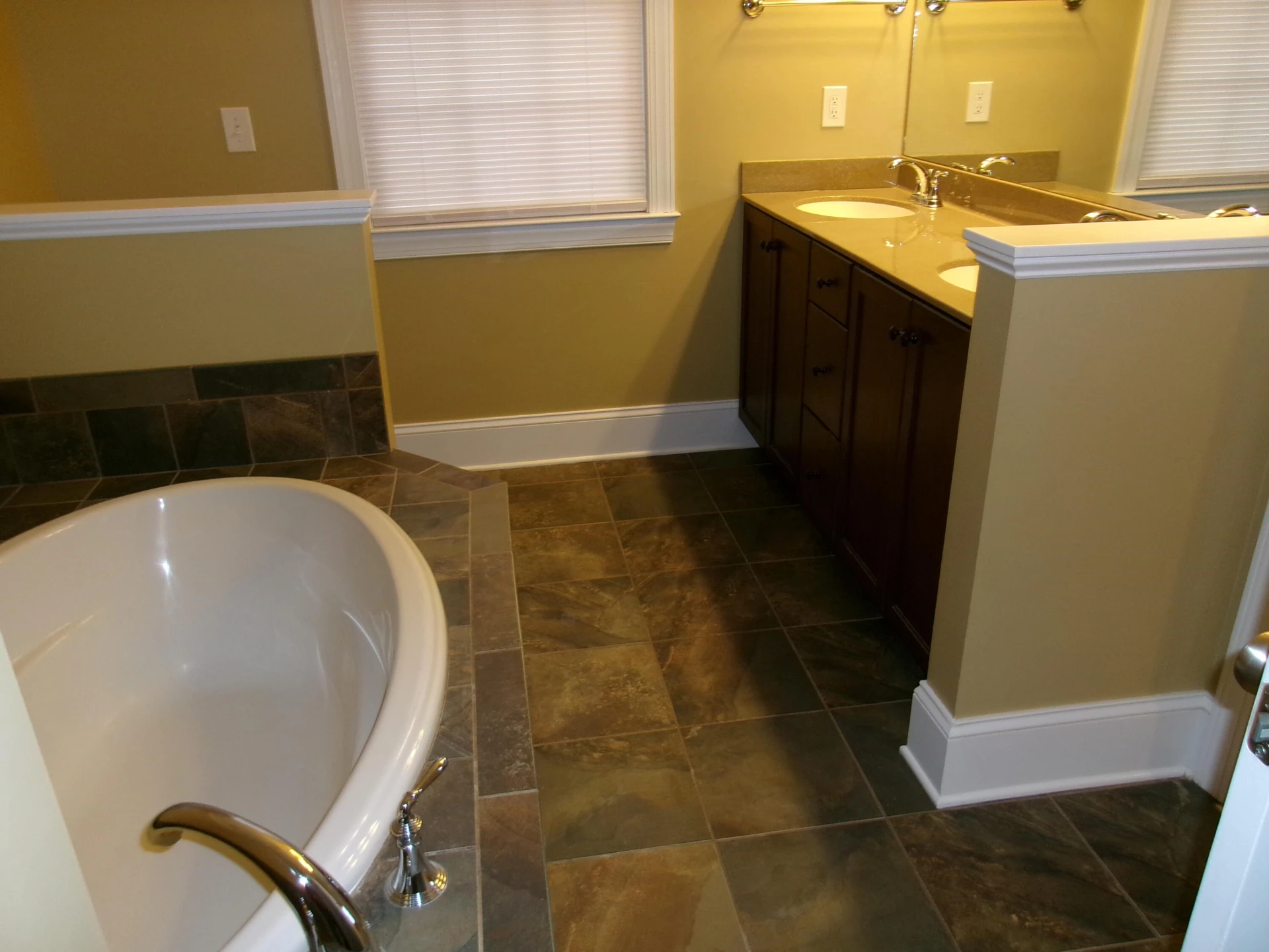 3825 Colonial Green Circle - Photo 43