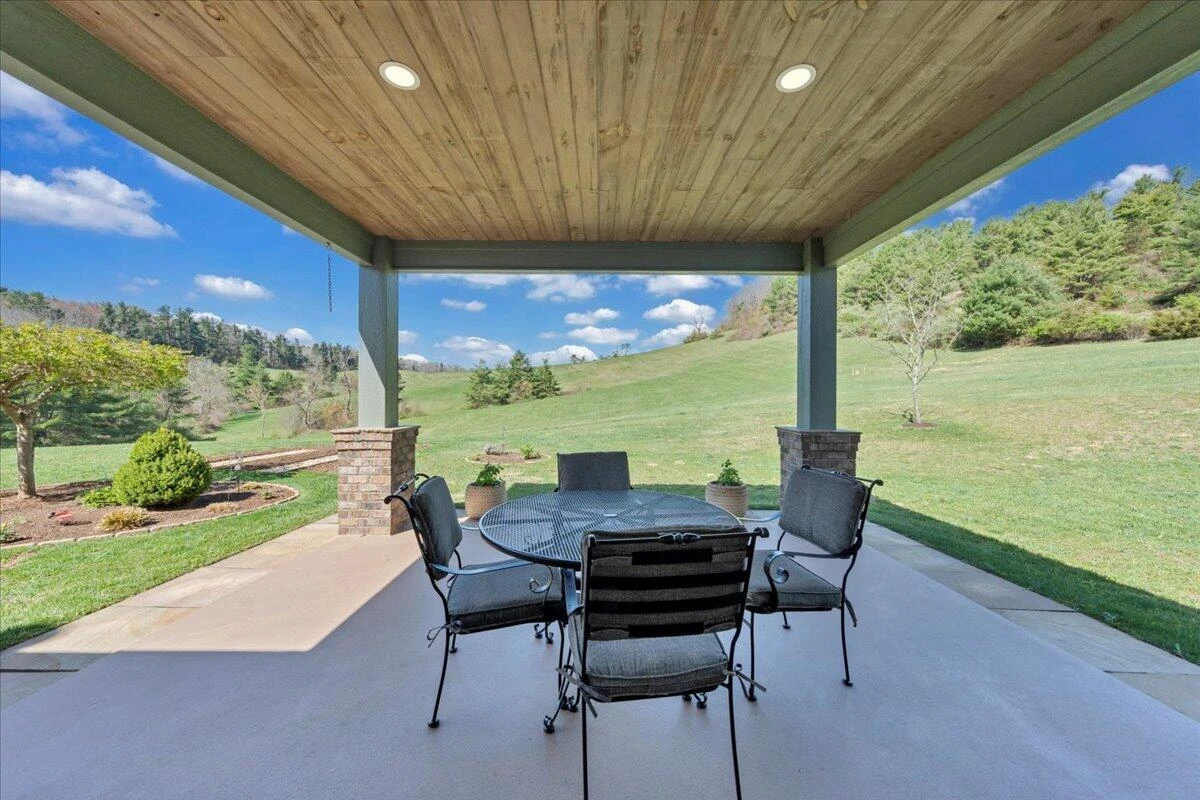 398 River Ridge RD - Photo 51