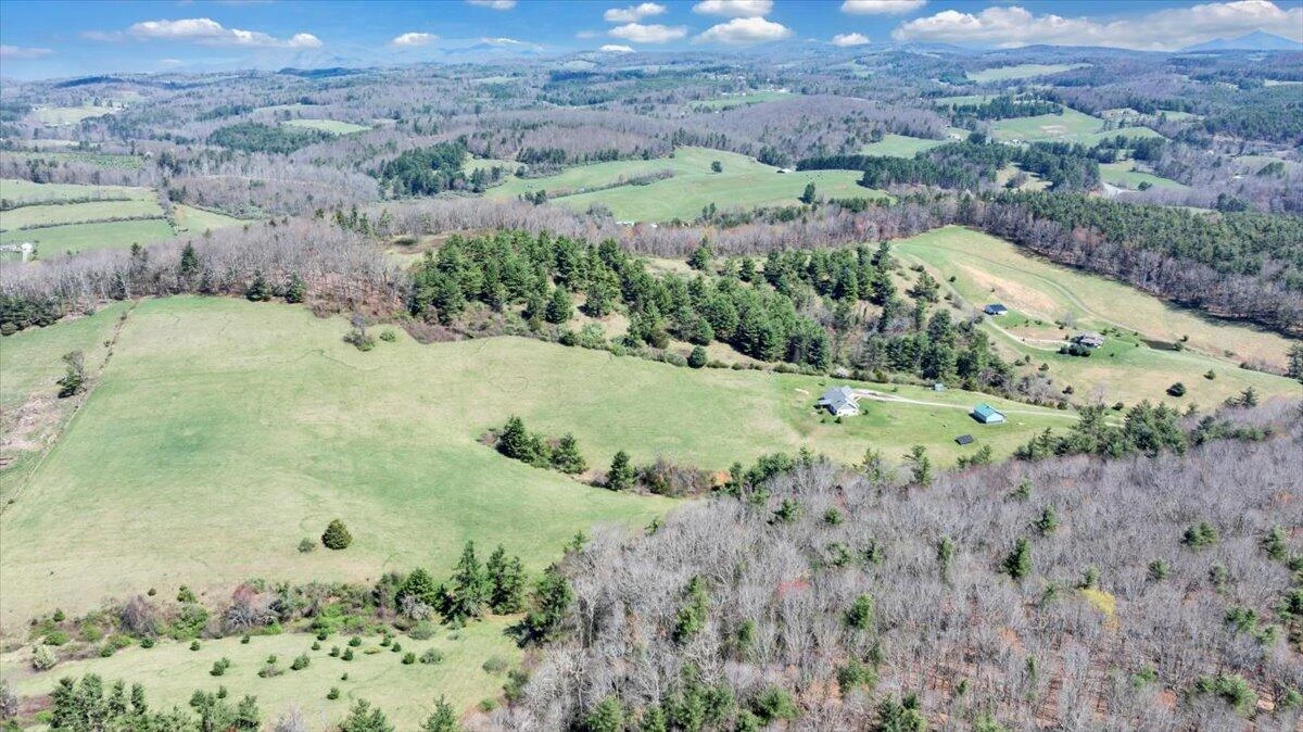 398 River Ridge RD - Photo 80