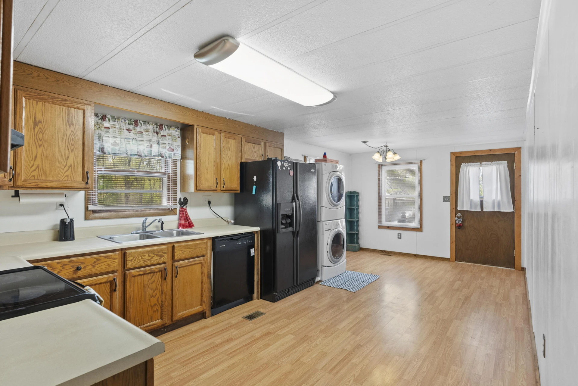 1062 Overacre DR - Photo 17