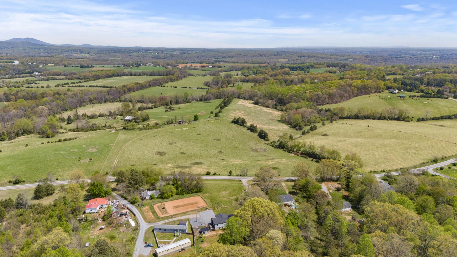 1062 Overacre DR - Photo 5