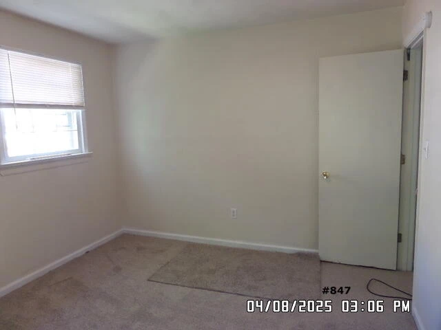 847 Kerns AVE - Photo 10