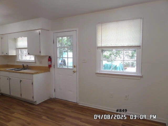 847 Kerns AVE - Photo 19