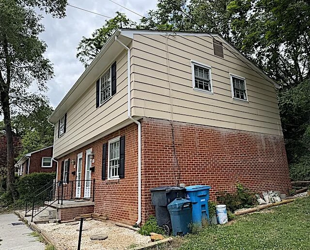 847 Kerns AVE - Photo 3