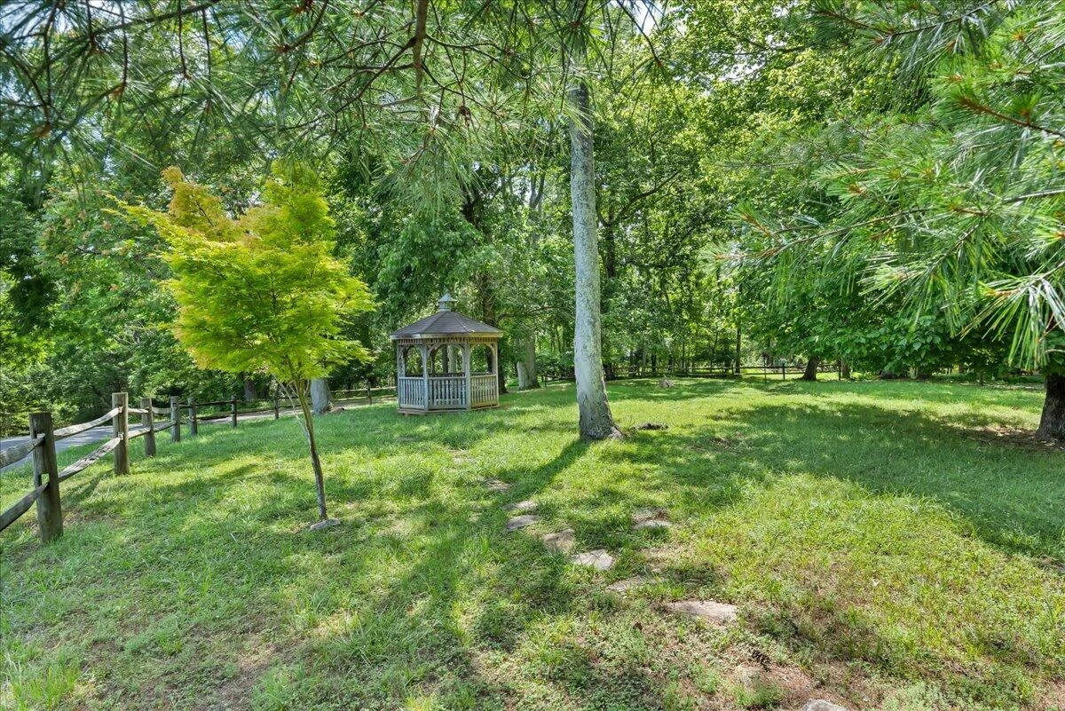 100 Old Post RD - Photo 54