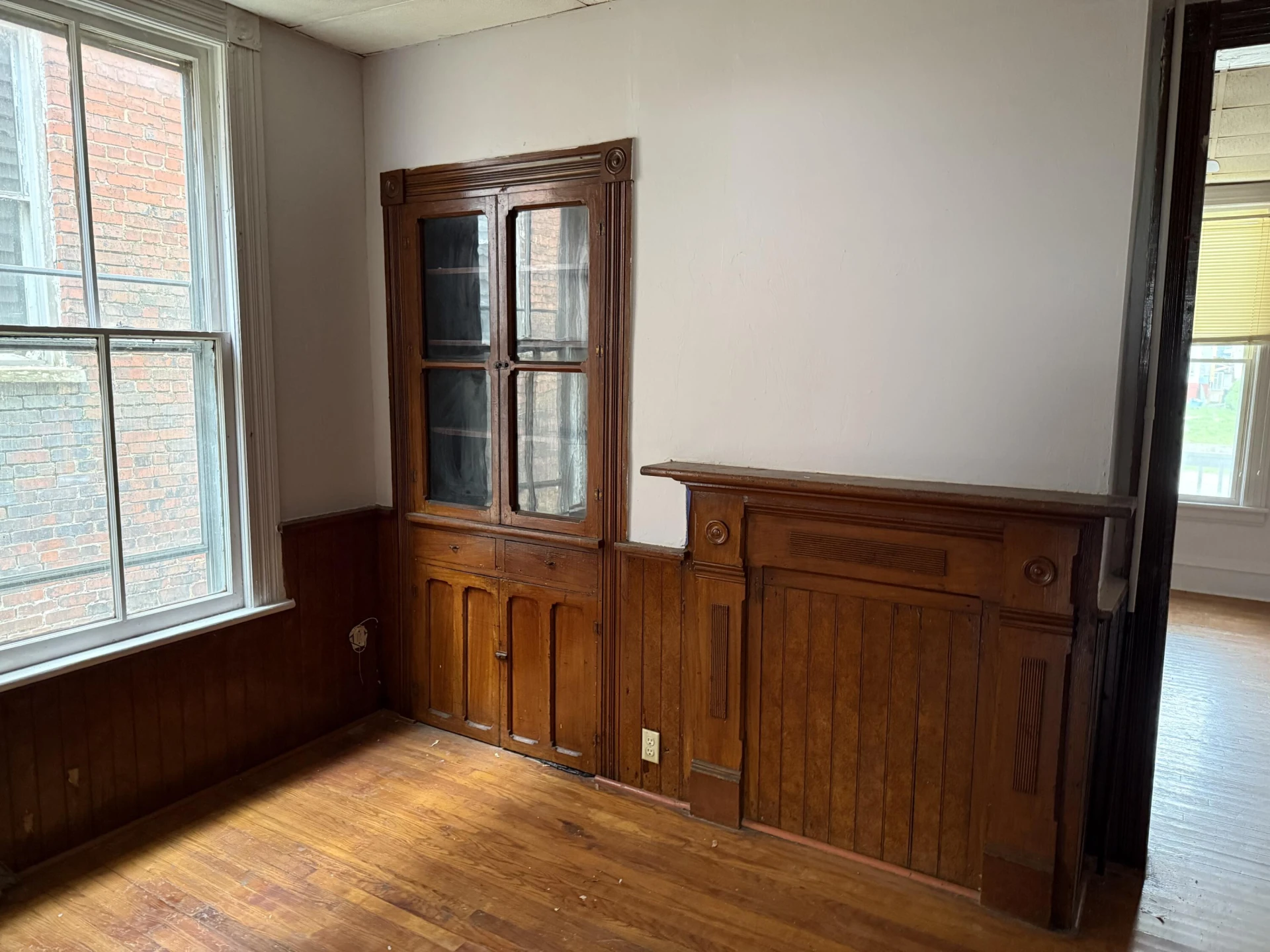 422 Ridgeway ST - Photo 11