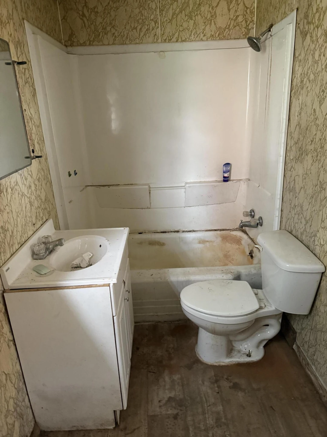 422 Ridgeway ST - Photo 9