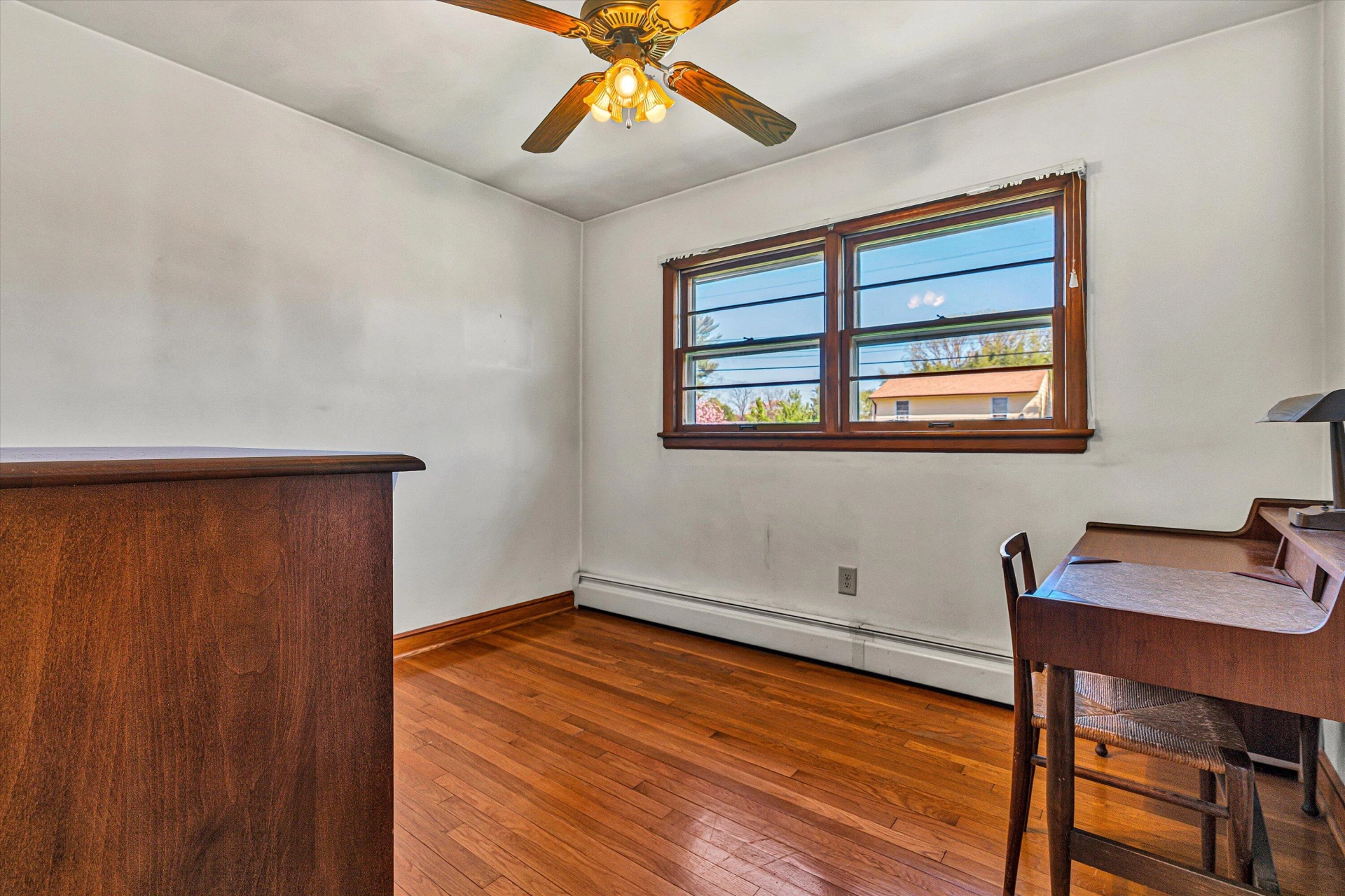 537 Wentworth AVE - Photo 14