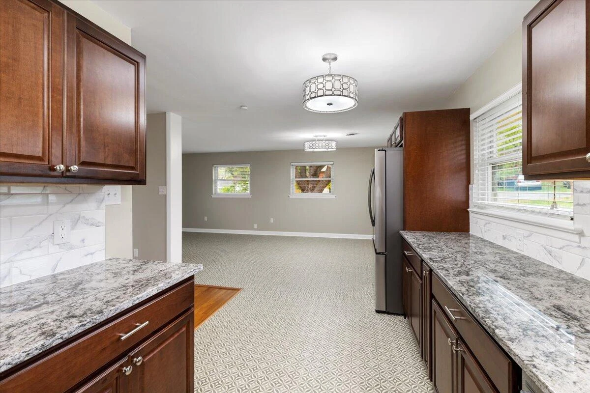 3303 Ledgewood - Photo 18