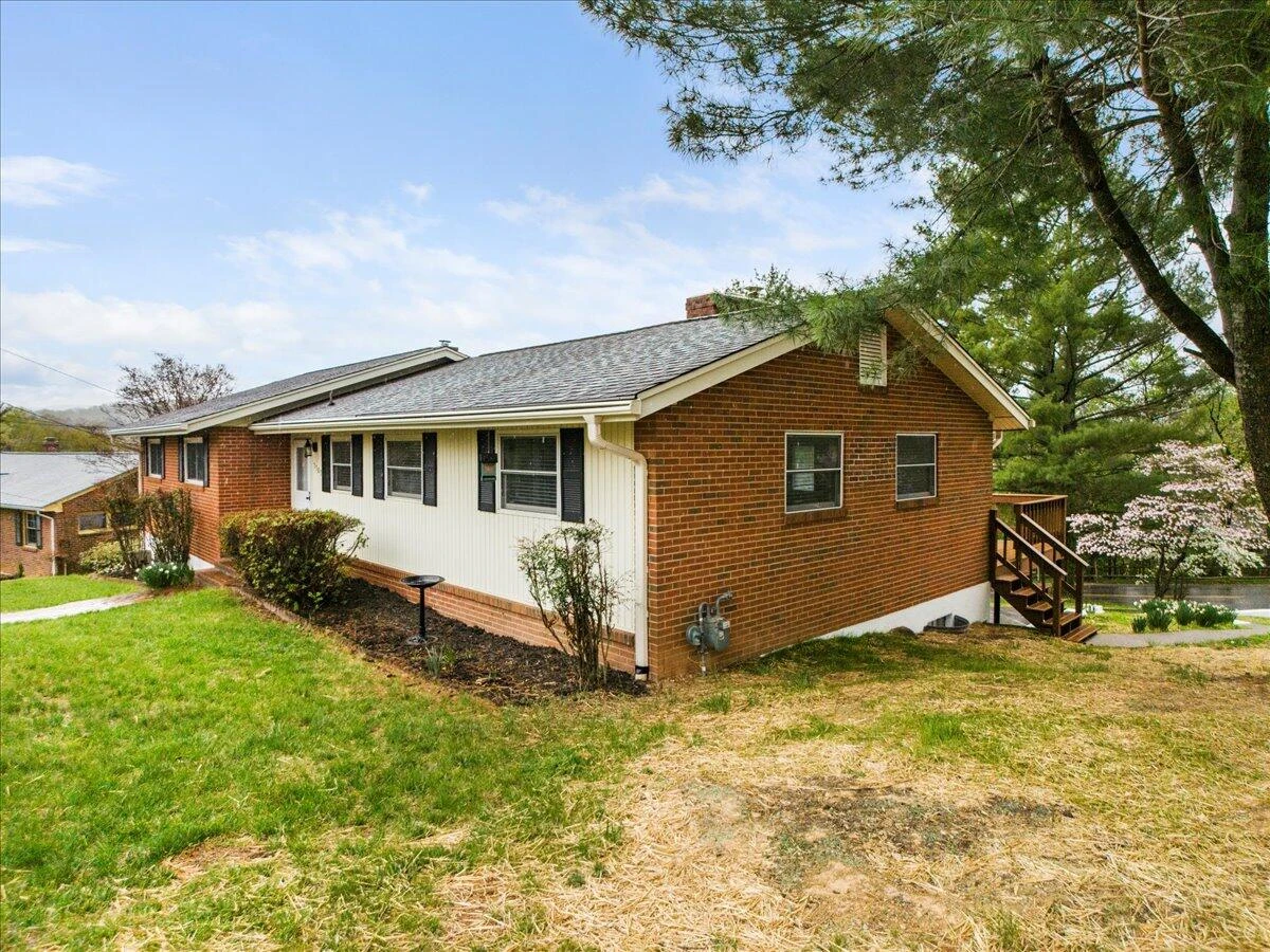 3303 Ledgewood - Photo 52