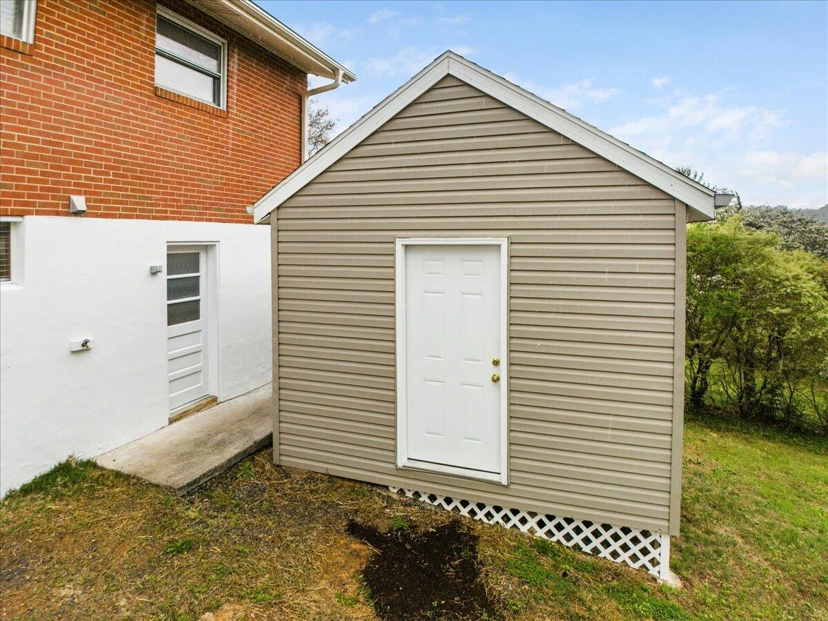 3303 Ledgewood - Photo 59