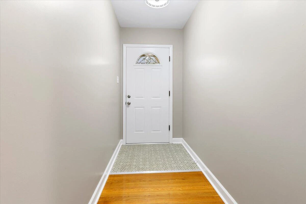 3303 Ledgewood - Photo 6