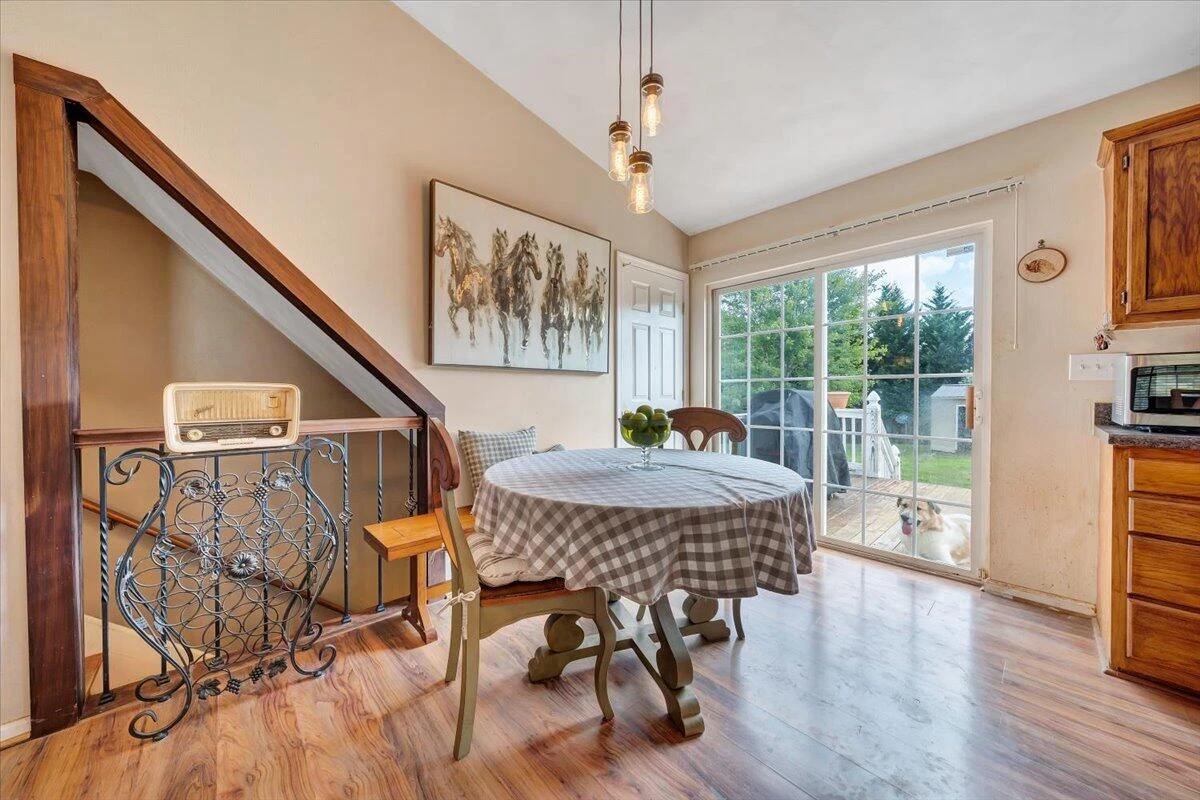 1464 Flint Hill RD - Photo 10