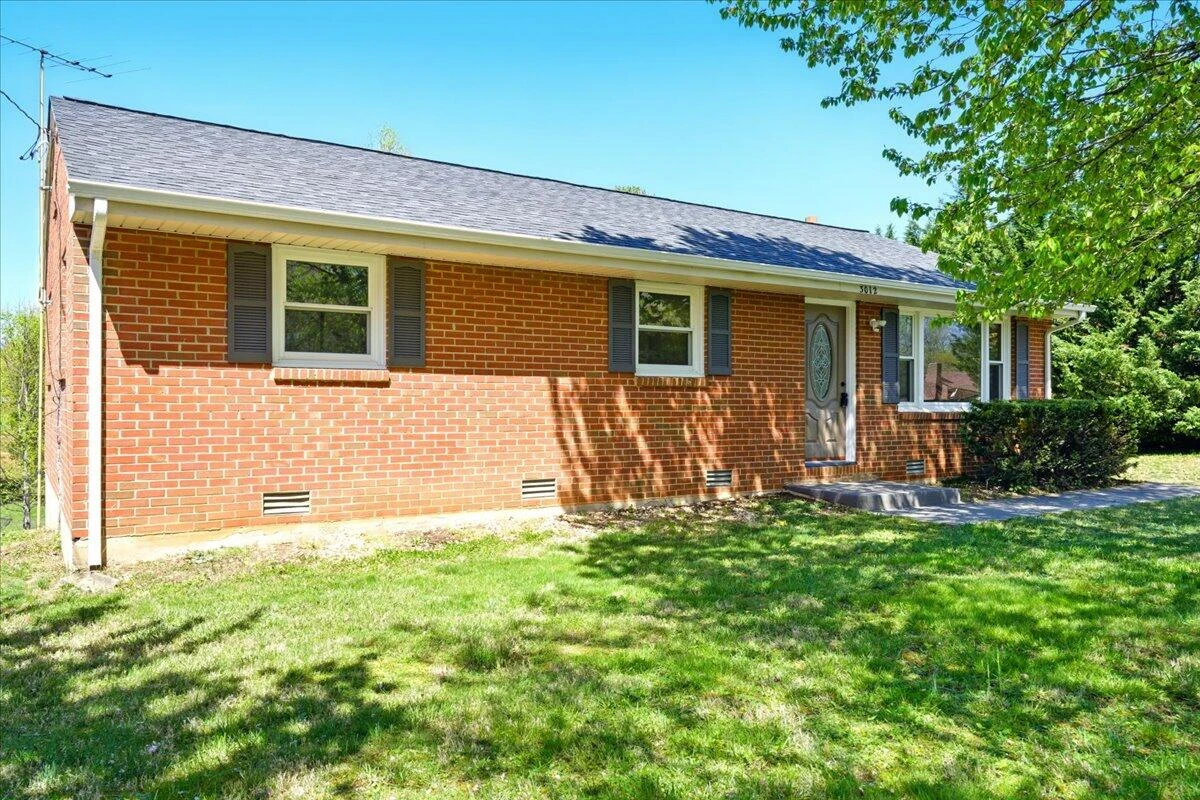 3012 Sleepy Ridge DR - Photo 3