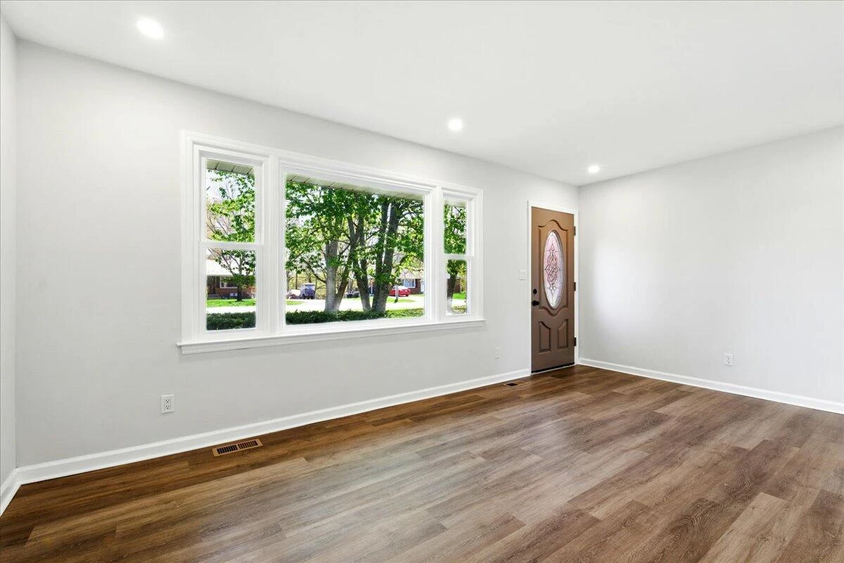 3012 Sleepy Ridge DR - Photo 6