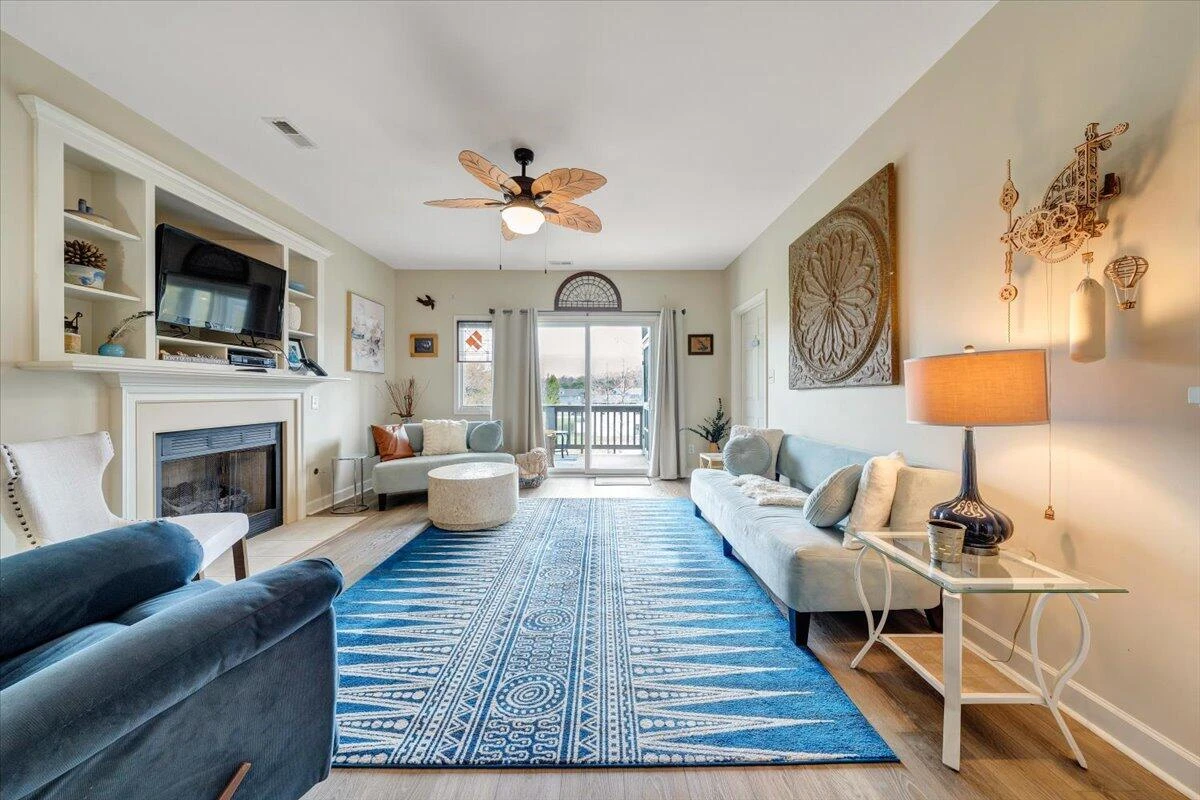 1209 Mariners WAY #65 - Photo 2