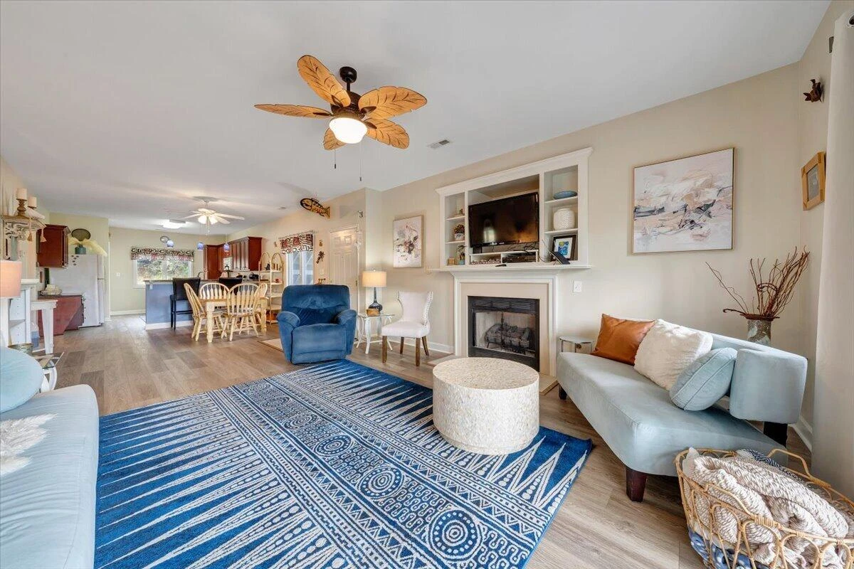 1209 Mariners WAY #65 - Photo 4