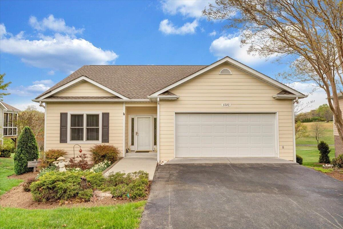 1202 8th Fairway LN - Photo 6
