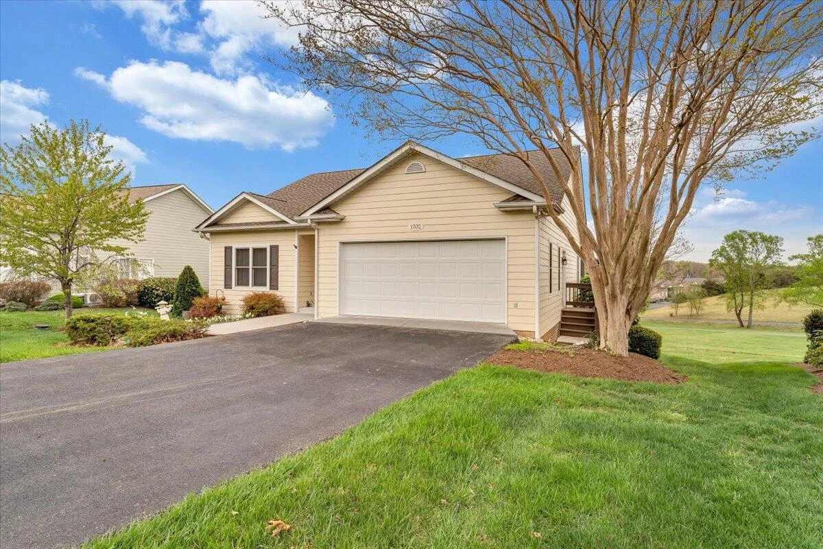 1202 8th Fairway LN - Photo 64