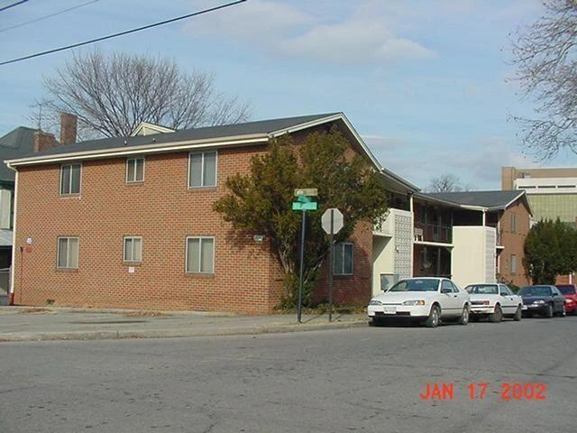 201 Mountain AVE