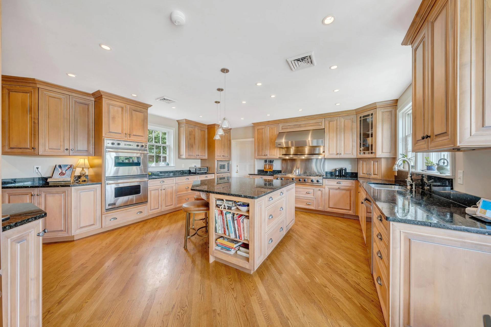 4134 Lake DR - Photo 11